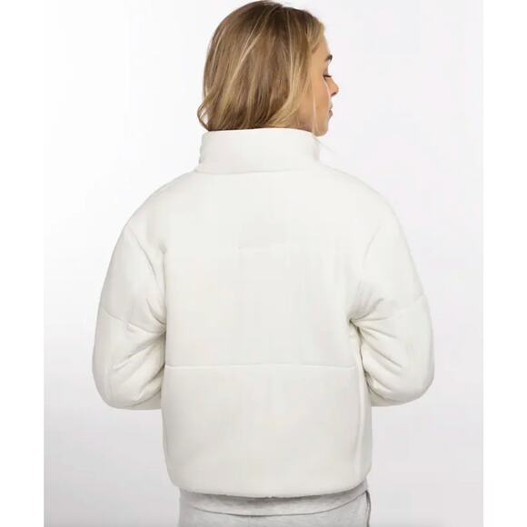 TRAVIS MATHEW Mont Blanc Puffer Jacket Cloud Dancer White Sz XS NWT - Picture 6 of 6